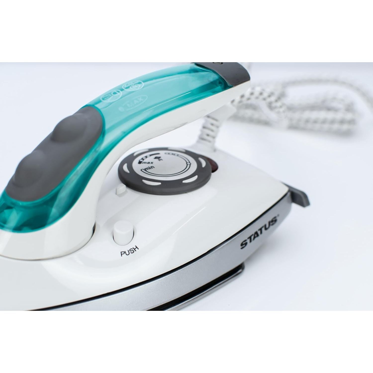 Travel Steam Iron 1000W Dual Voltage